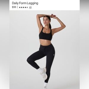 NWT Vuori Daily Form Legging